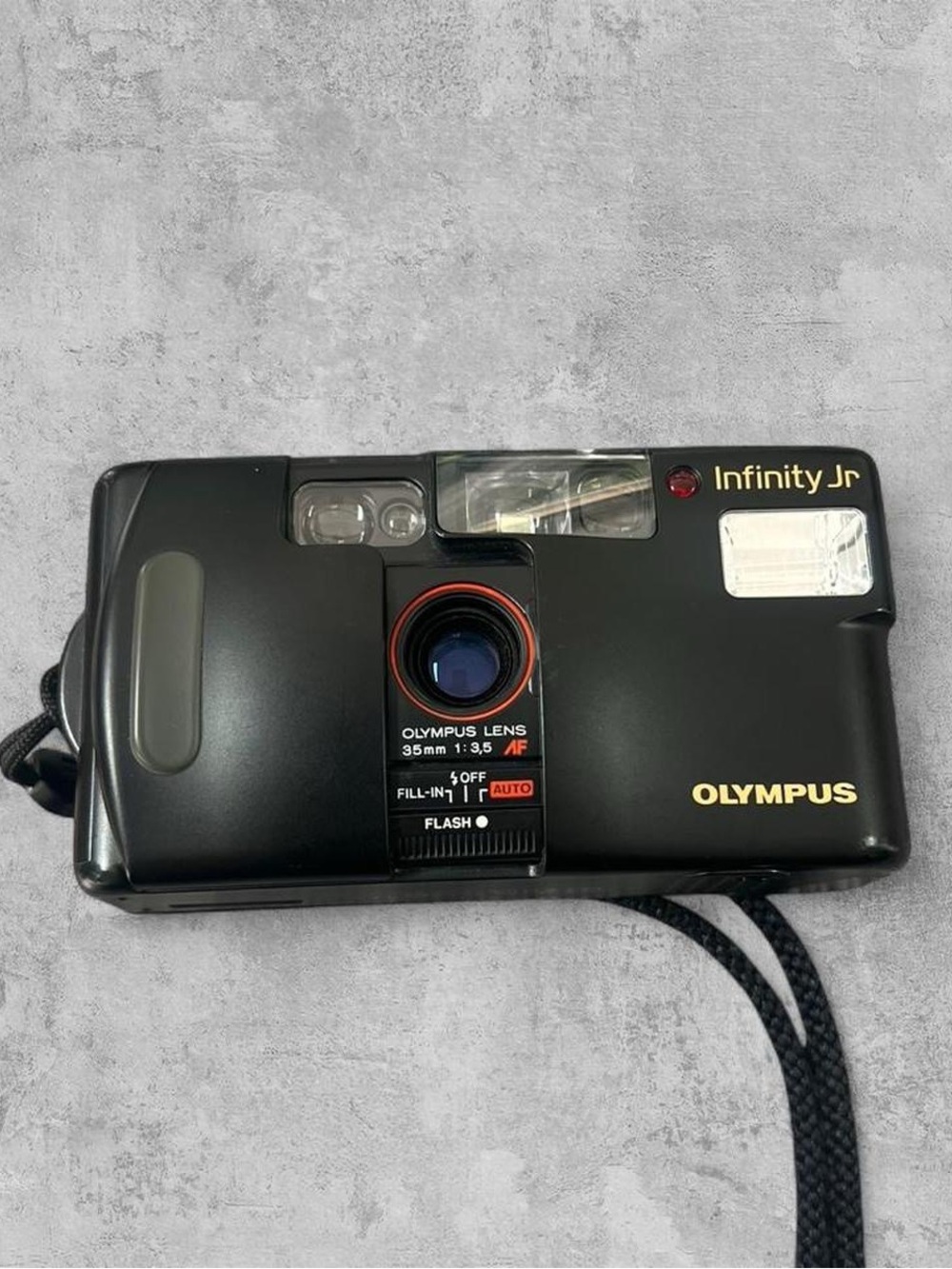 Olympus Infinity Jr Compact Point-and-Shoot Camera - WORKING CONDITION